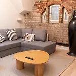Appartement Glorious Penthouse With Private Sauna And Jacuzzi *