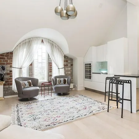 Glorious Penthouse With Private Sauna And Jacuzzi Helsingfors