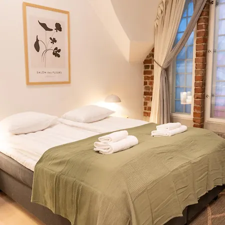 Glorious Penthouse With Private Sauna And Jacuzzi Lägenhet Helsingfors