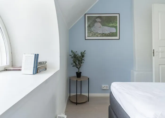 Glorious Penthouse With Private Sauna And Jacuzzi