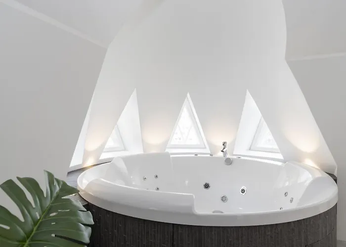 Glorious Penthouse With Private Sauna And Jacuzzi Daire *