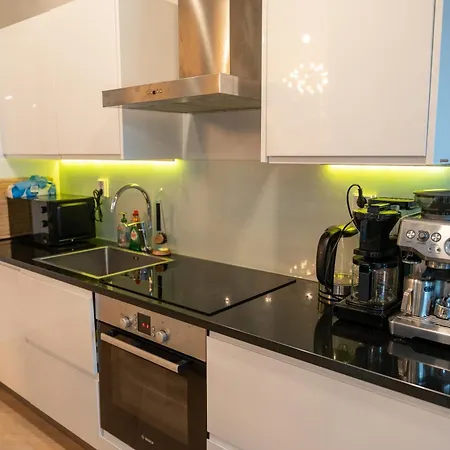 Appartement Glorious Penthouse With Private Sauna And Jacuzzi